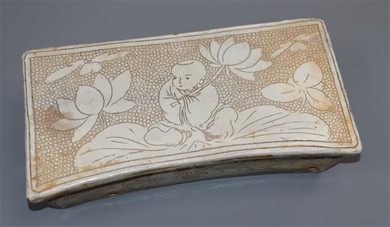 A Chinese Cizhou type pillow length 28cm